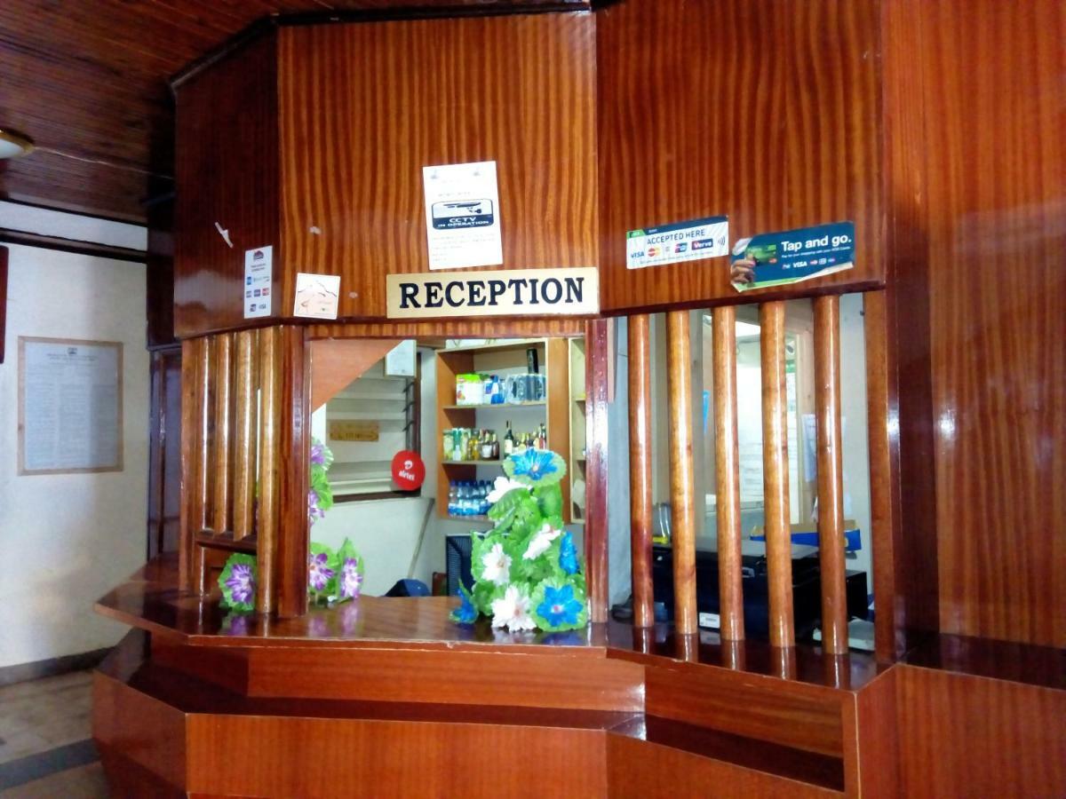 Nanyuki Ibis Hotel Экстерьер фото