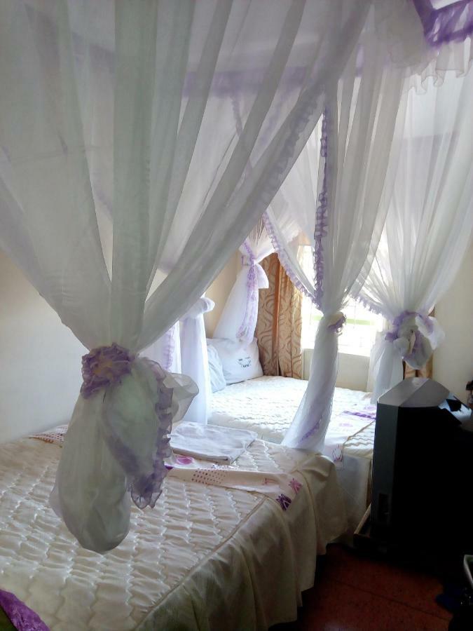 Nanyuki Ibis Hotel Экстерьер фото