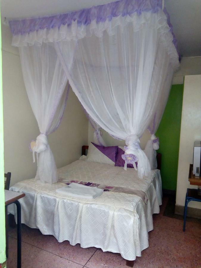 Nanyuki Ibis Hotel Экстерьер фото