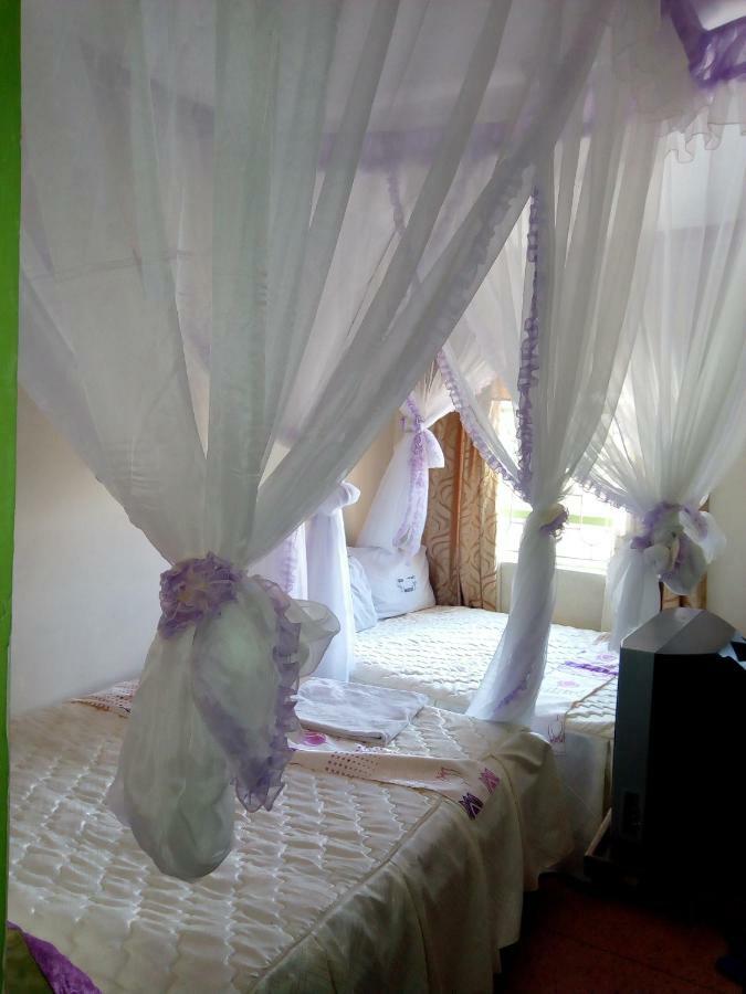 Nanyuki Ibis Hotel Экстерьер фото