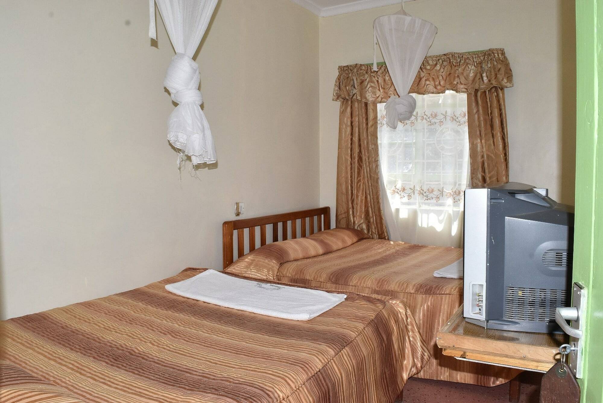 Nanyuki Ibis Hotel Экстерьер фото